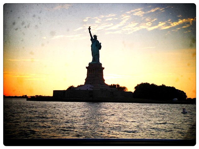 "Statue of Liberty" 