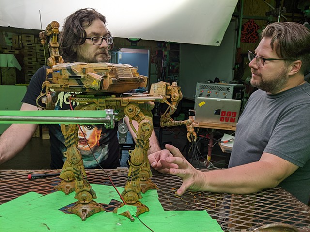 Mandalorian Scrapwalker with Sean Charlesworth (engineering, 3d printing) and Chris Morley (VFX supe)