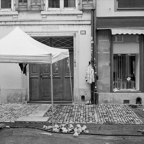Placing Cobblestones, Basel