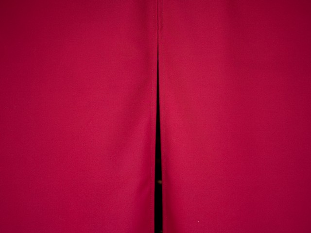 Red Door Curtain, Kyoto
