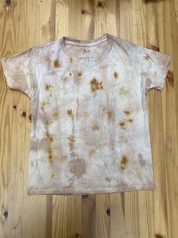 overdye natural dyed tshirt flower dyed