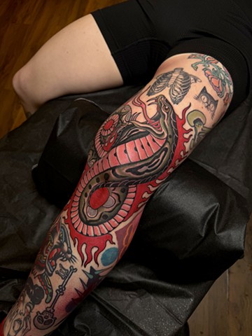 Knee snake by Jody Dawber