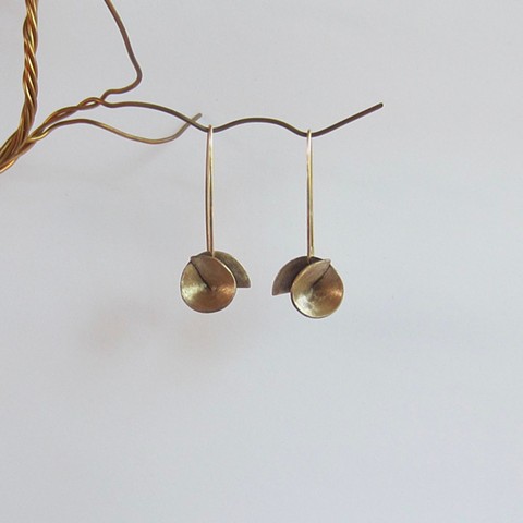 Bronze Folded Flowers earrings