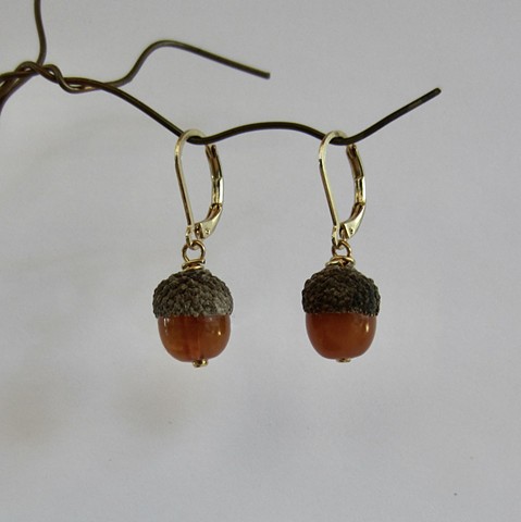 Acorn earrings 3