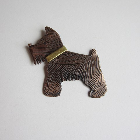 Terrier with a Golden Collar pin