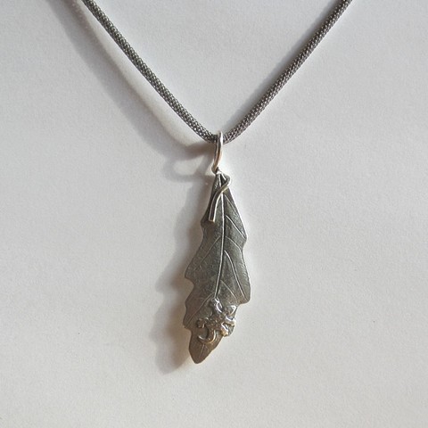 Leaf with Lizard necklace