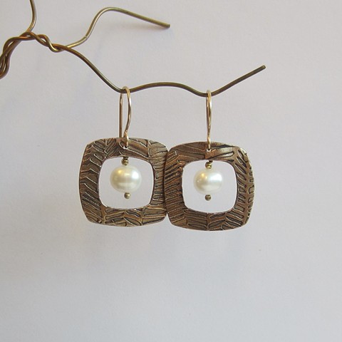 Pearls in Golden Square earrings