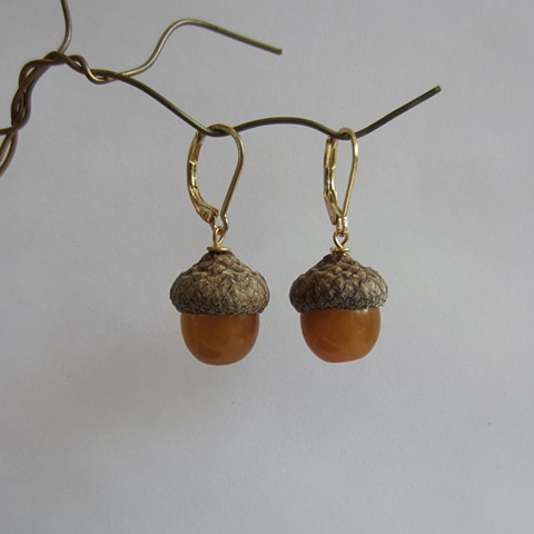 Acorn earrings 2