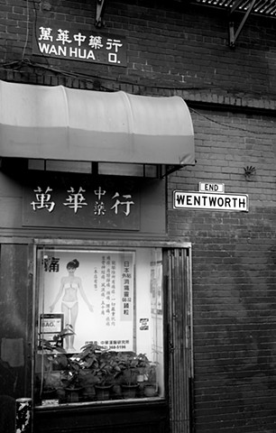 From "Visual Culture: Photographing Chinatown" by Jason Tannen.