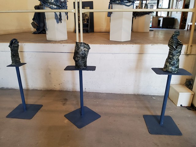 The Knot; Tummy Turns/Am I Safe?; Half Shell