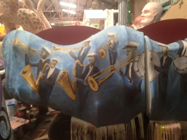 Krewe de Vieux royalty float