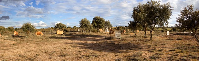 Acción de entierro II. Cementerio del Arte. Morille, 2013. 