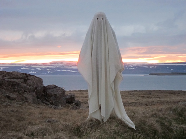 Icelandic Wool Ghost Blanket, Reykjanes