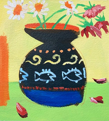 Fish Vase With Daisies