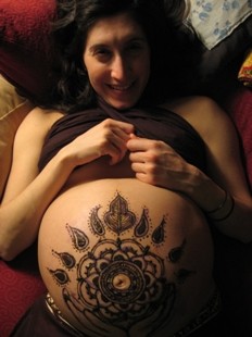 Henna belly Mandala