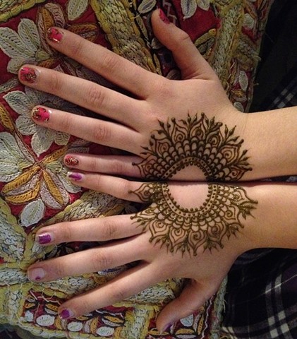Henna Friendship Mandala