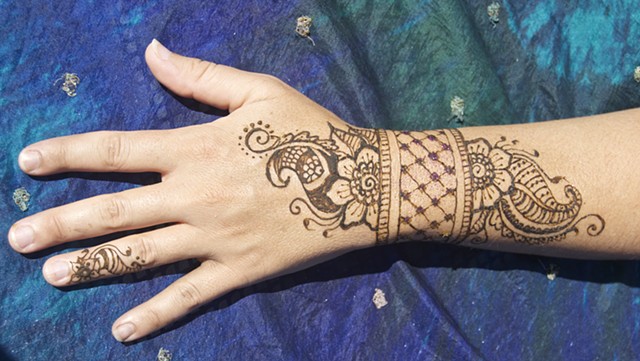 Henna wrist and hand- Floral band