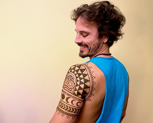 Henna Shoulders and Arms