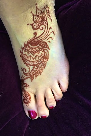 Paisley Henna foot design