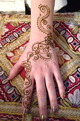 Henna Hand design- Floral swirls