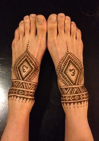 Geometric Henna  feet
