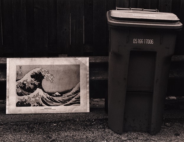 Hokusai and trash