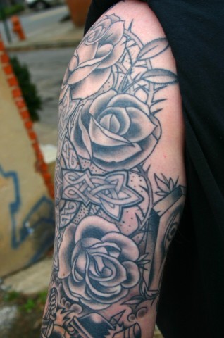 cross 1997, roses 2002