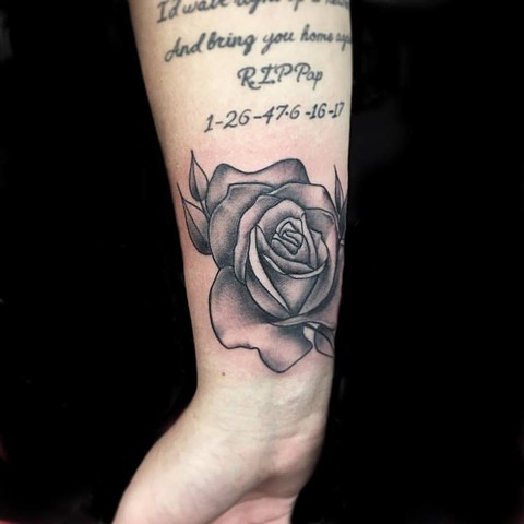 Mackenzie Meyers - Black & grey NeoTraditional Rose Tattoo