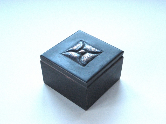 3" Square Box With Square Design