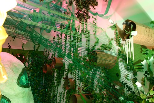 Katzen Art Center, Green Room, installation by David Waddell