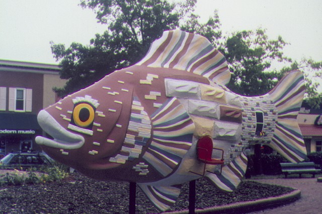 Formstone Roehouse Fish, Kristine Aono, Baltimore, Fish Out of Water, Formstone, Rowhouse, sculpture