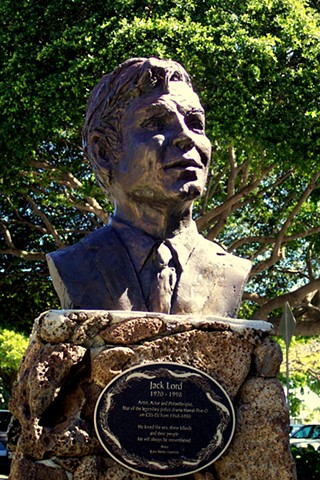 Jack Lord Memorial, life-sized bronze figure sculpture bust by Lynn Liverton