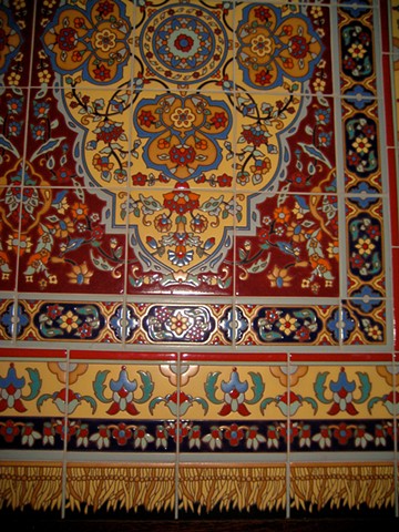 detail of the ceramic "rug"