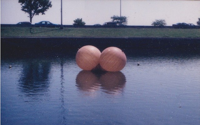 Flotilla Chicago, Floating sculpture