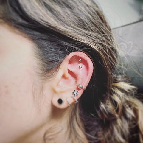 Helix piercing