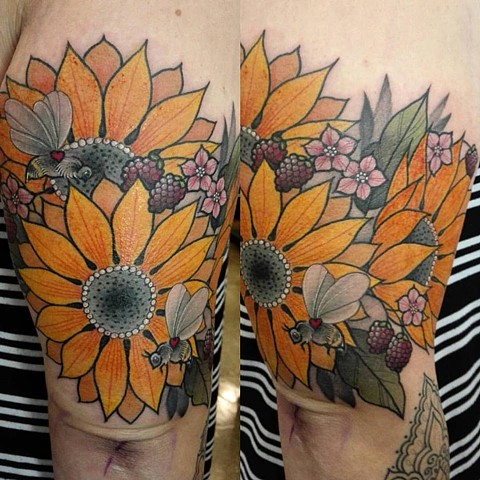 Samantha Sirianni. Daisy Tattoo. By Artist Samantha. La Flor Sagrada Tattoo. Melbourne. Australia