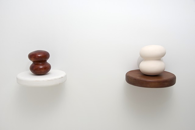 Infinity ceramic sculpture by artist Jeff Krueger