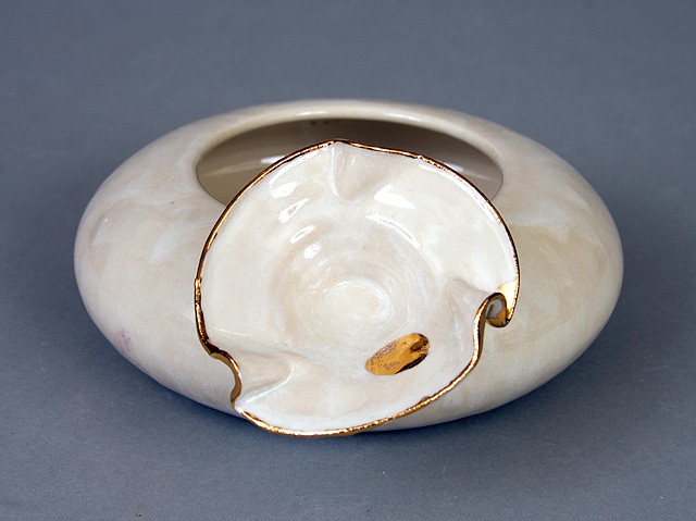 Krueger Ceramic, Wedding Vase