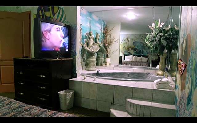 #currentlyalone: Meet Charlene