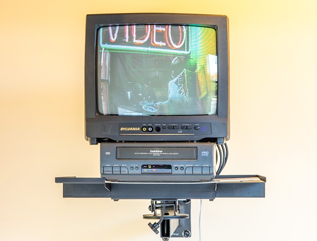 Neon Video Sign with Scream (1996)