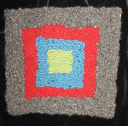 Closing In
Wool/Burlap
8.5" x 9"
2011