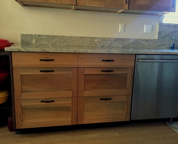 Galley kitchen, drawers