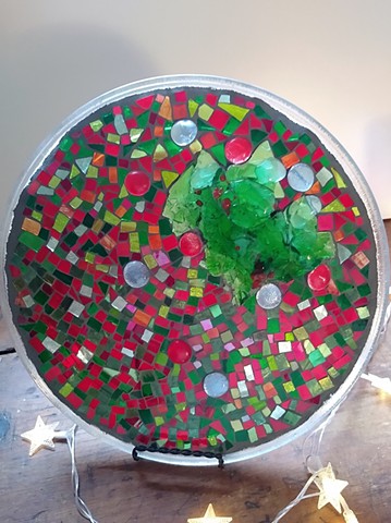 Stained Glass Holiday Mosaic Plate – One-of-a-Kind Art on Reclaimed Microwave Turntable