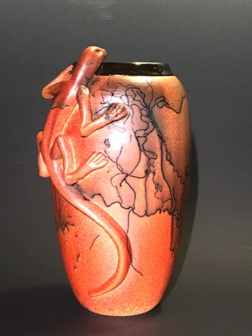 Ceramic Vase with hand sculpted gecko fired with horsehair