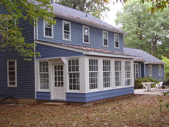 Wright Robinson Architects. Renovation. Princeton NJ. Plainsboro NJ. Porch. Kitchen. Three-season porch. Cottage-style windows.