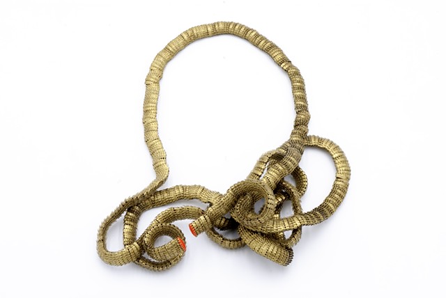 Elongated Serpent Slice