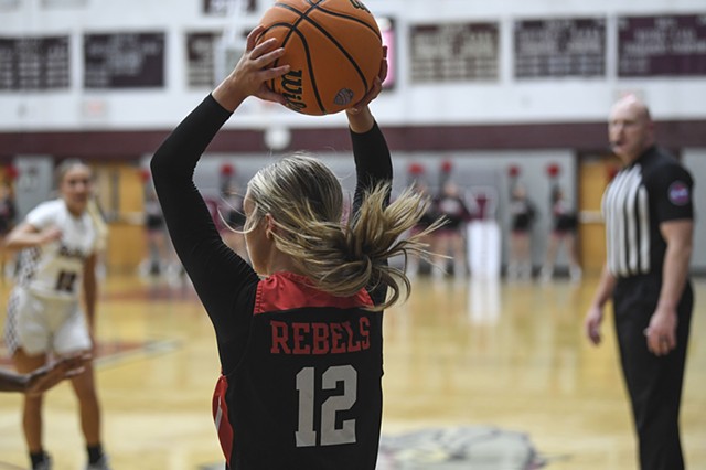 Maryville's Adie Blackburn (12) looks to pass during a TSSAA basketball game against Bearden, Friday, Jan. 26, 2024.