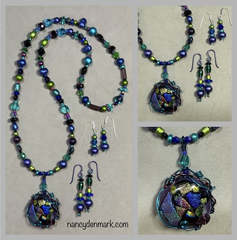 BN7 DICHROIC GLASS PENDANT PURPLE NECKLACE