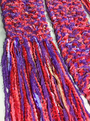J20_ PURPLE, RED, CORAL CLOSE UP