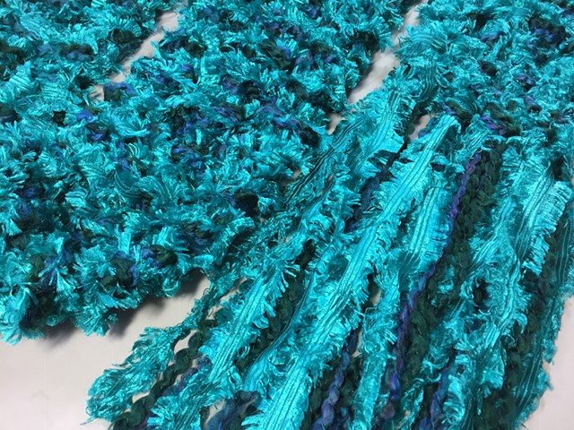 J16_ TEAL DOUBLE RUFFLE CLOSE UP